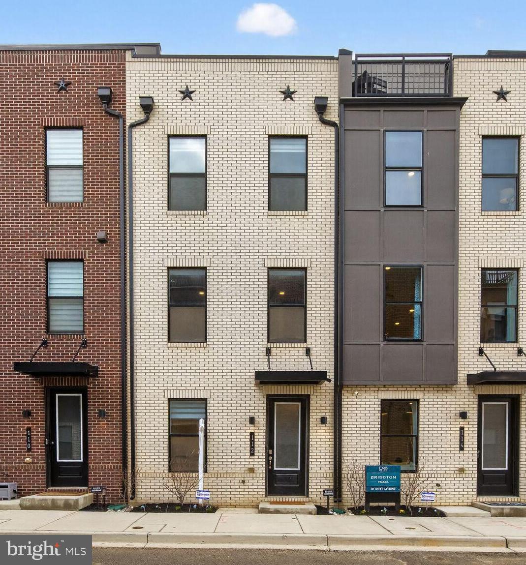 LOCKE LANDING - Residential