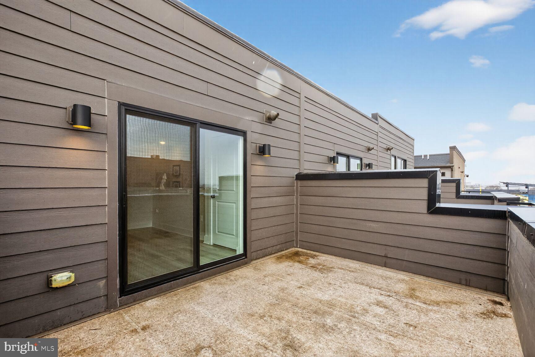 LOCKE LANDING - Residential