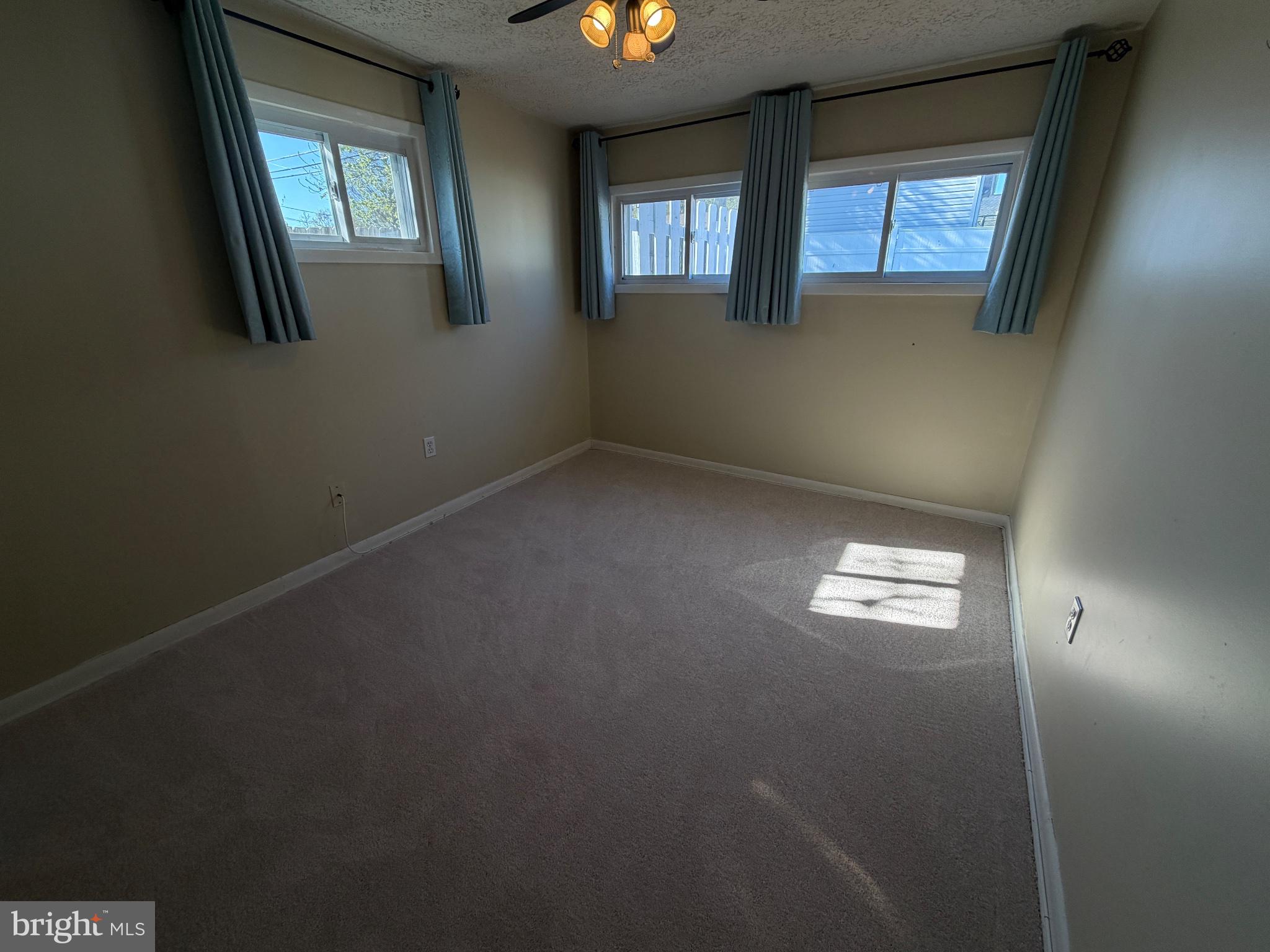 WOODCROFT - Residential