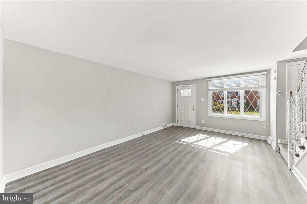 404 WESTBRIDGE ROAD