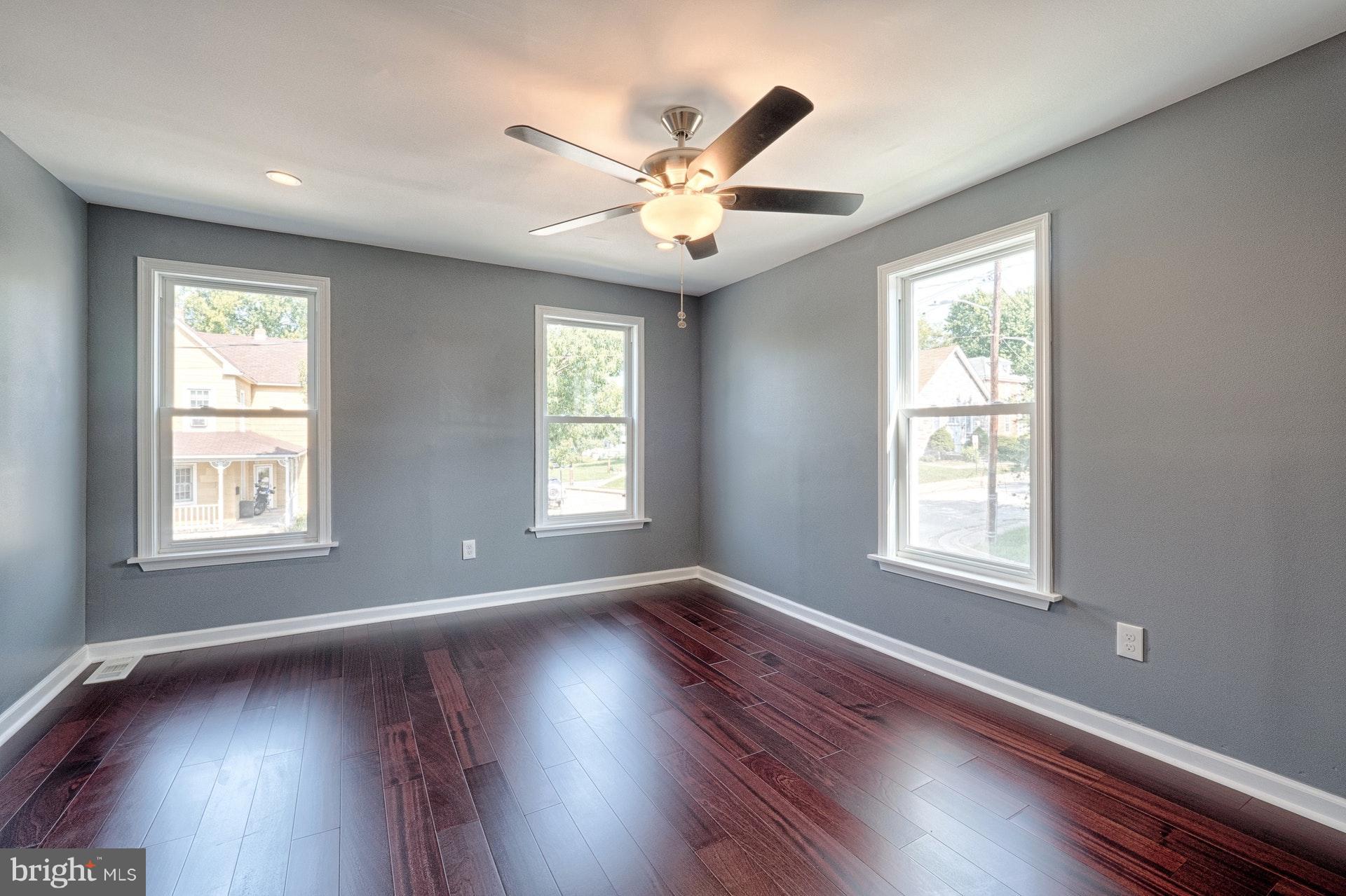 JOSHUA - Residential