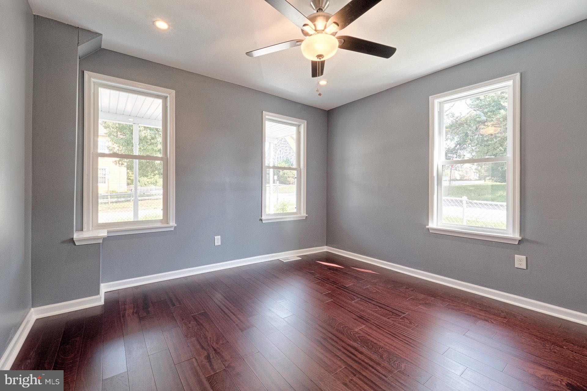 JOSHUA - Residential