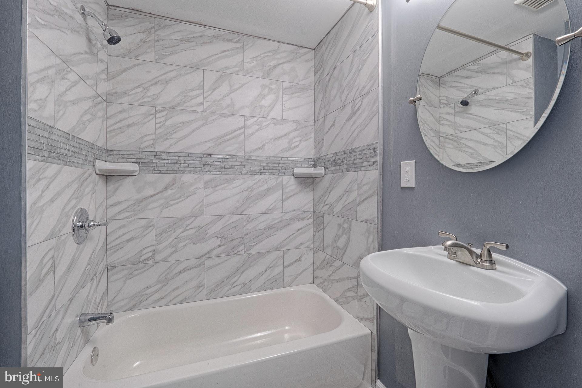 JOSHUA - Residential