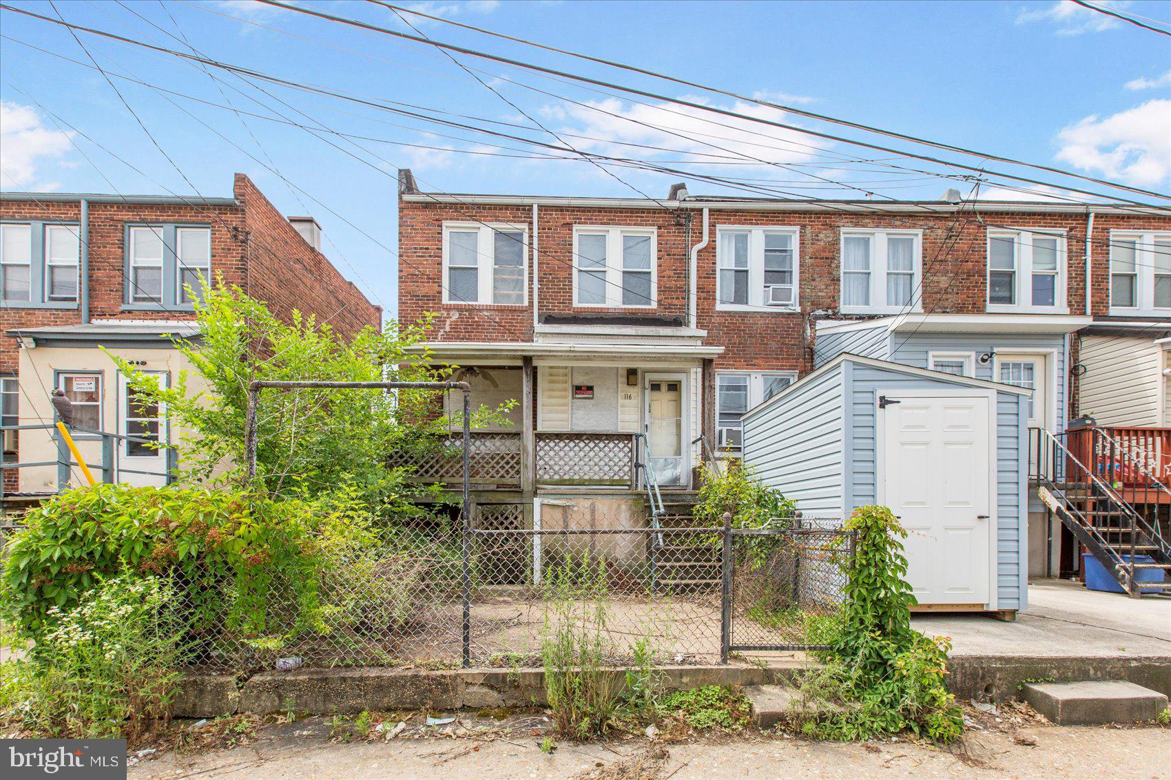 DUNDALK MANOR - Residential