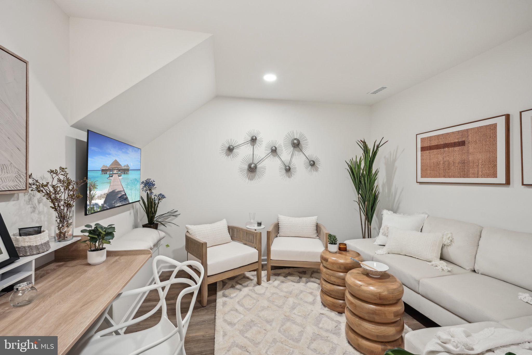 ARBOR PLACE - Residential