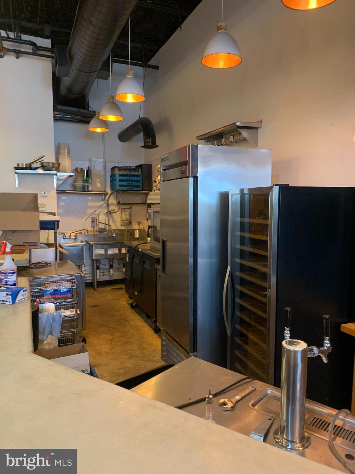 904 H STREET NE C-1