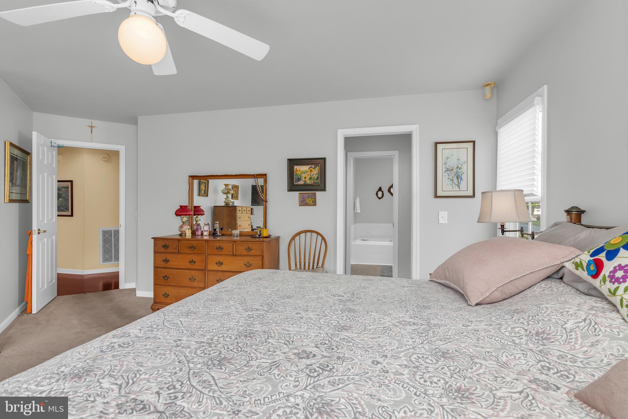 EASTON CLUB - Residential