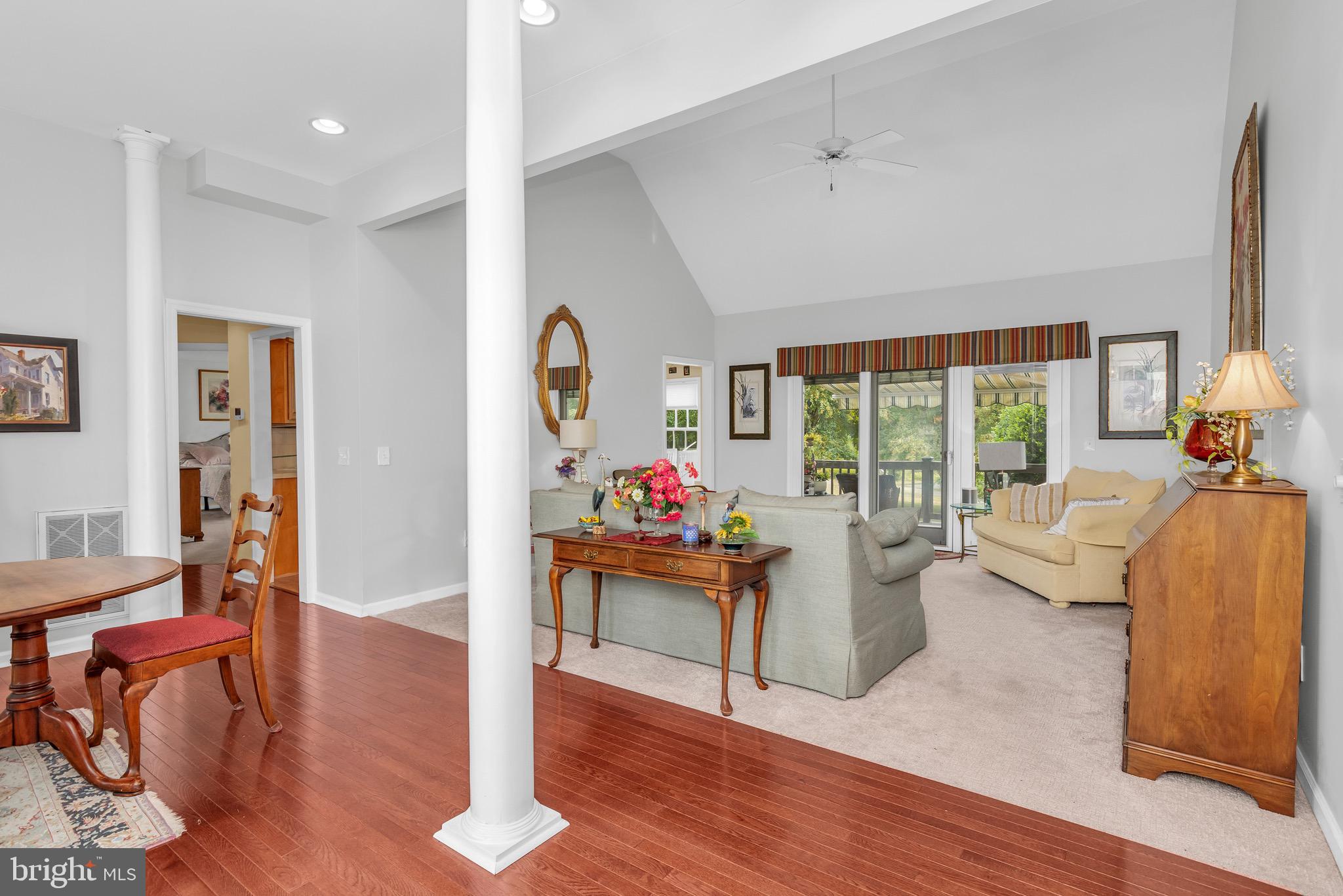 EASTON CLUB - Residential