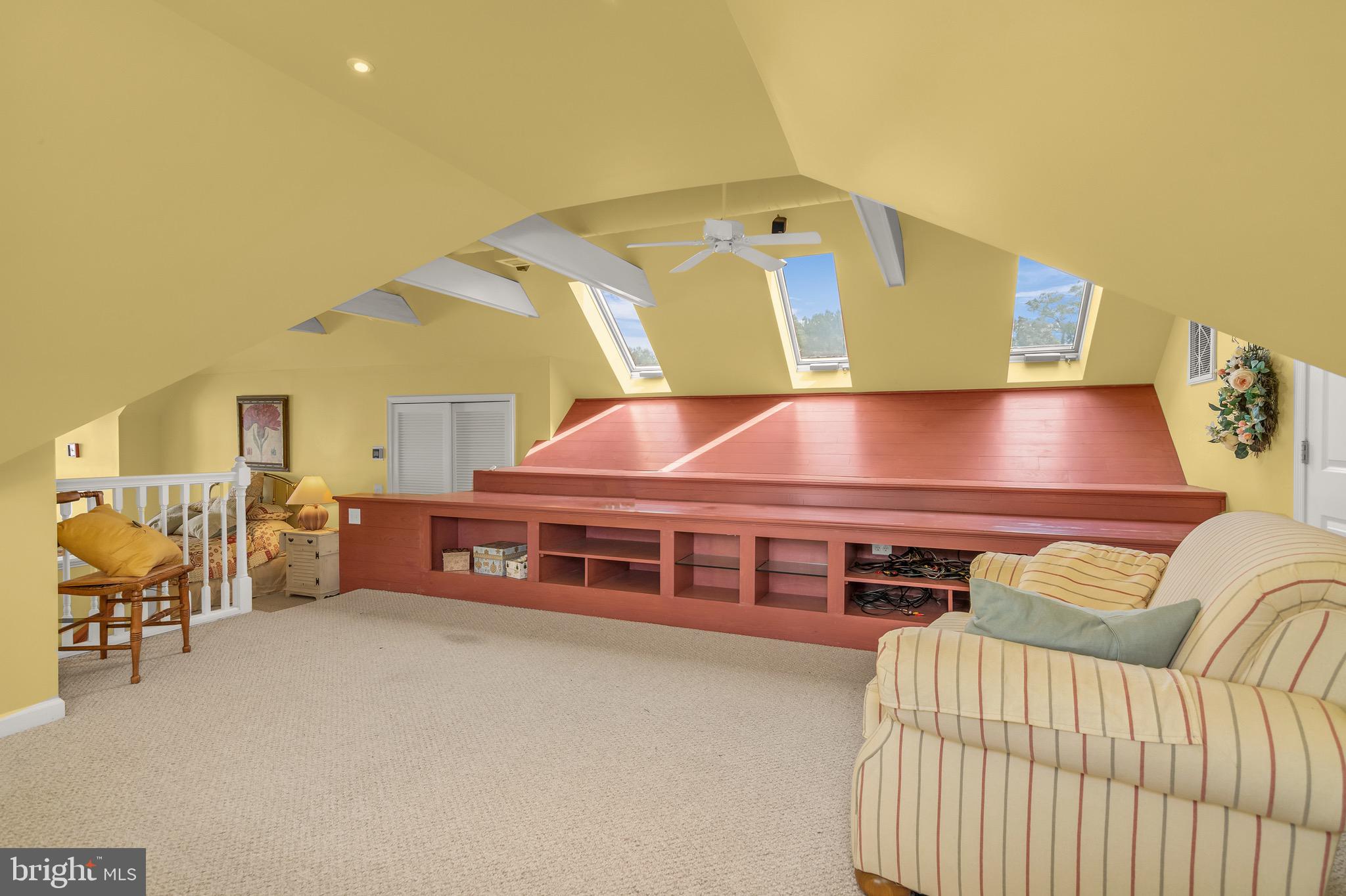 EASTON CLUB - Residential