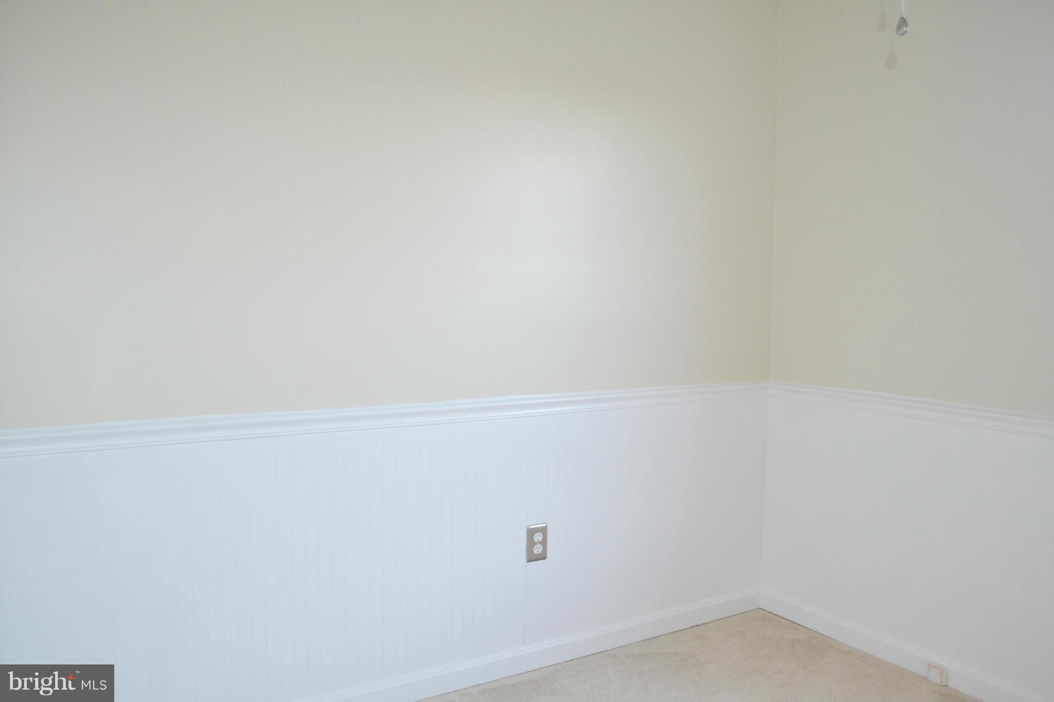 LAUREL GLEN - Residential Lease