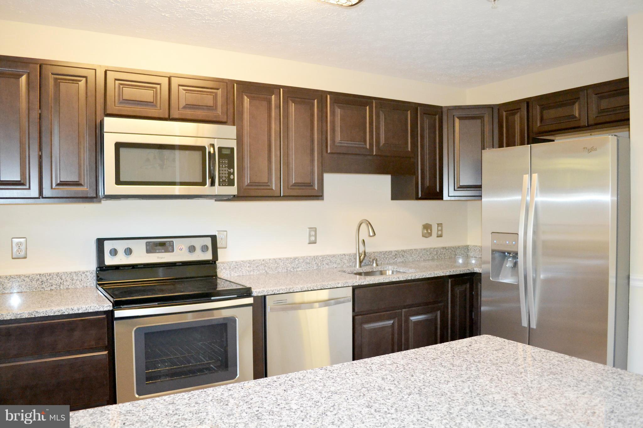 LAUREL GLEN - Residential Lease