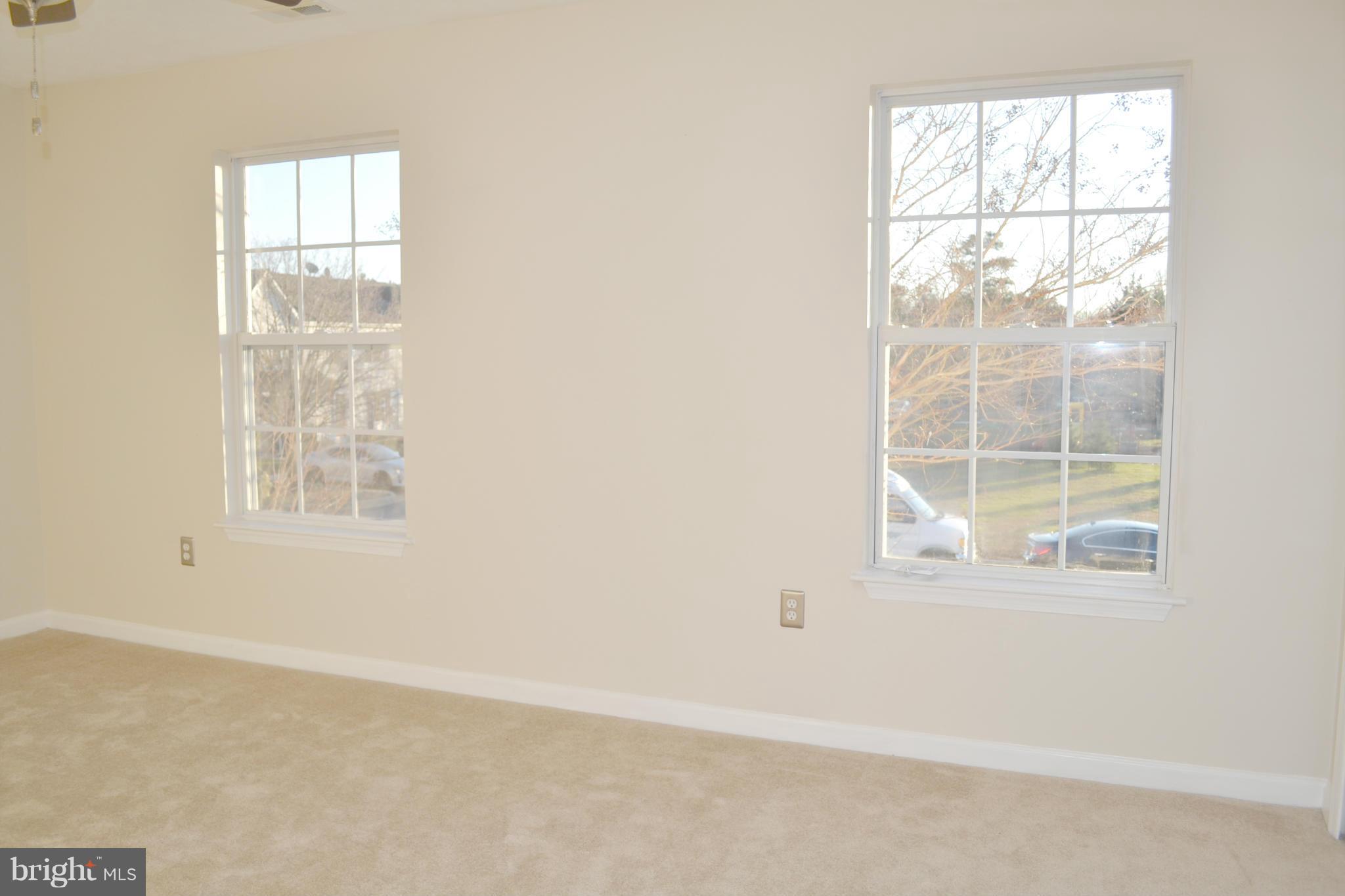 LAUREL GLEN - Residential Lease