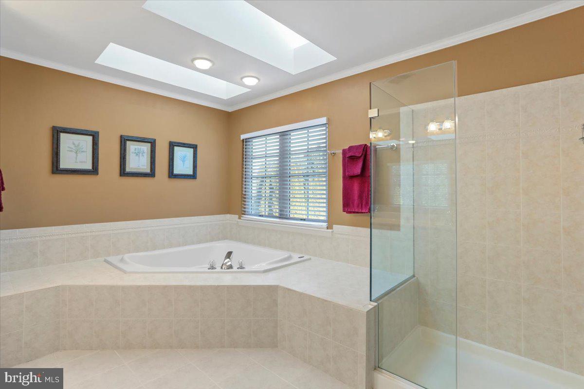 VILLAGES OF URBANA - Residential