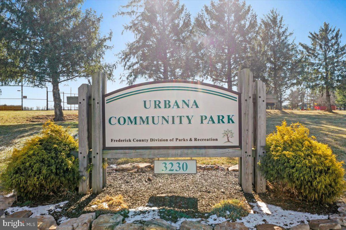 VILLAGES OF URBANA - Residential