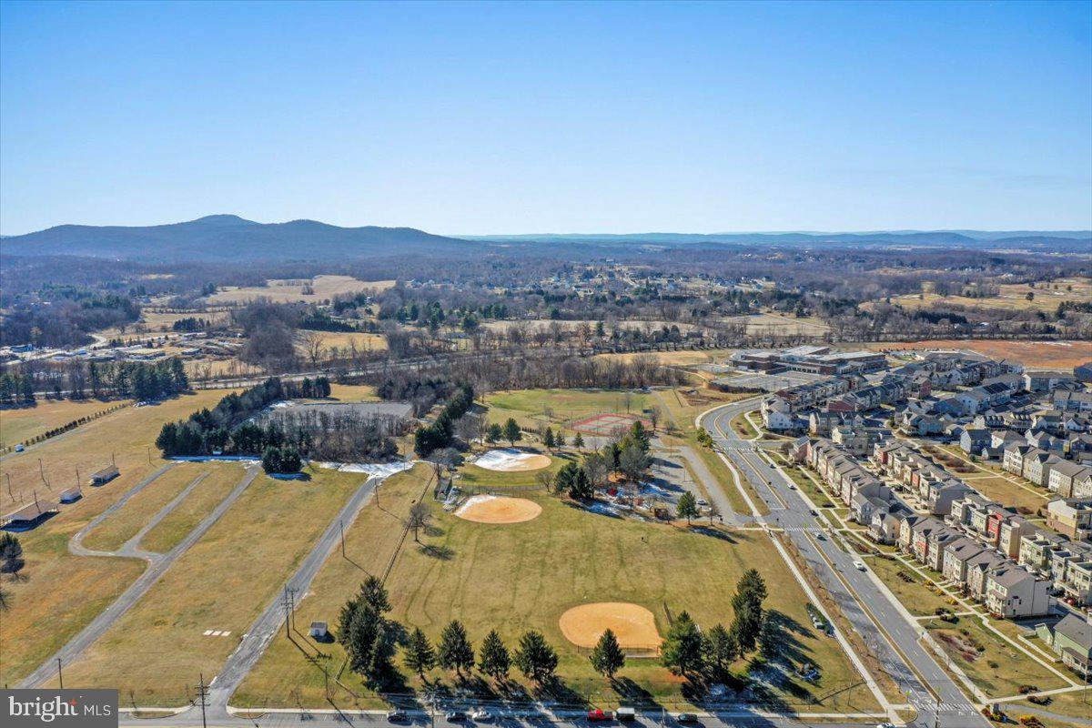 VILLAGES OF URBANA - Residential