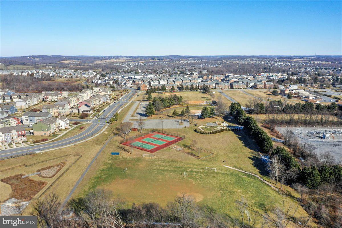 VILLAGES OF URBANA - Residential