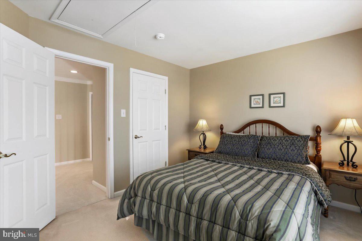 VILLAGES OF URBANA - Residential