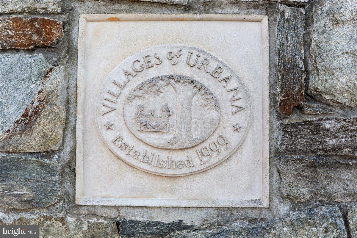 VILLAGES OF URBANA - Residential