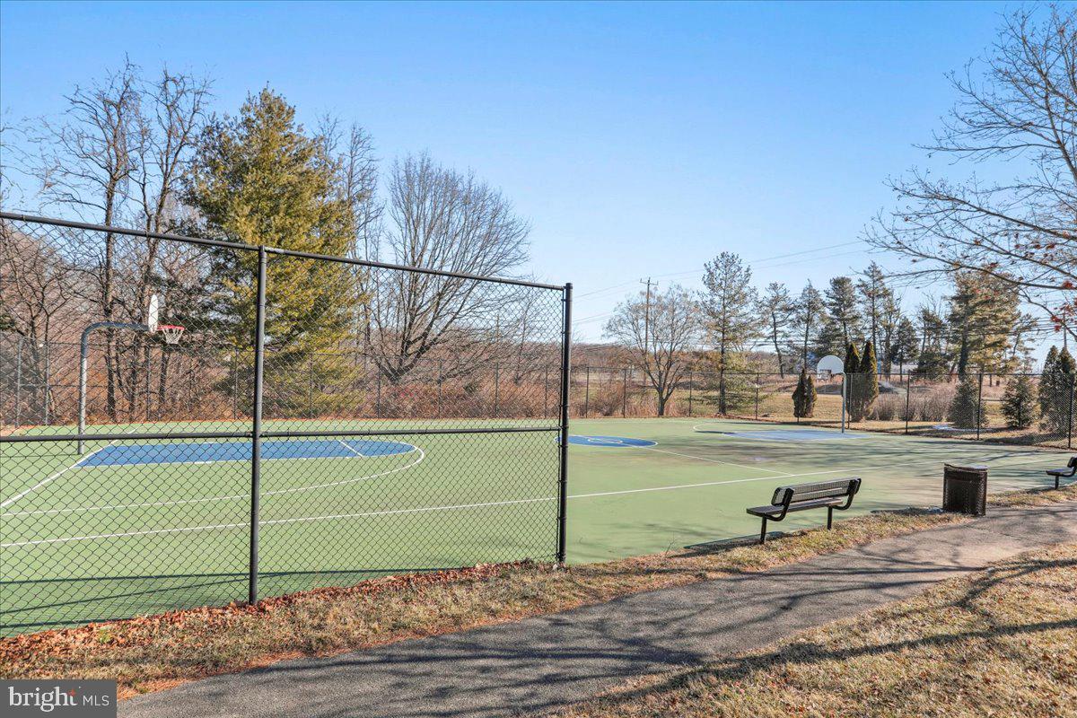 VILLAGES OF URBANA - Residential