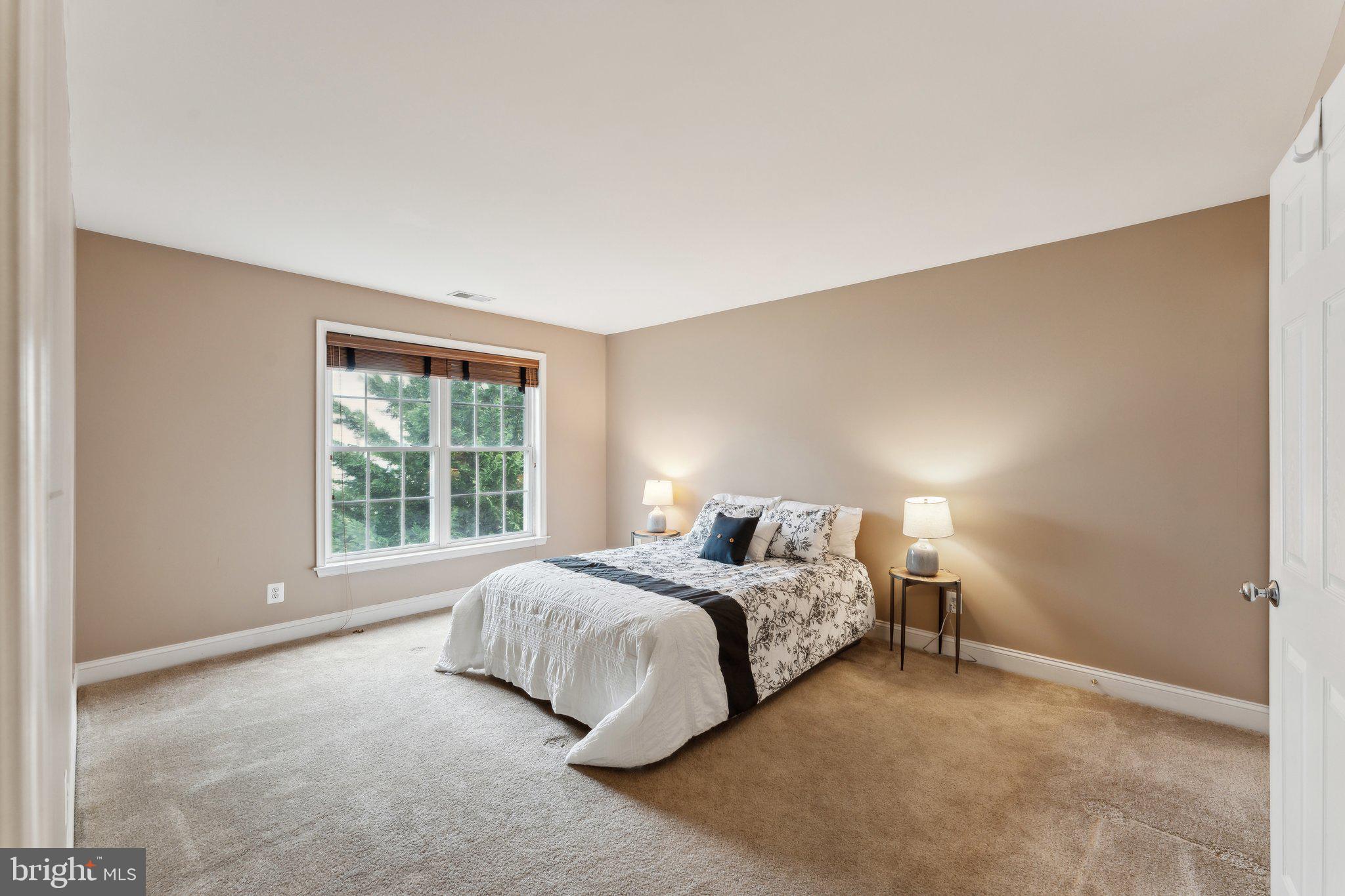 HIGHLAND VIEW - Residential