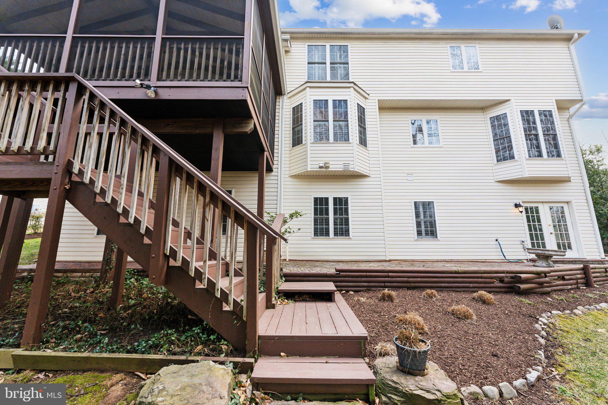 HIGHLAND VIEW - Residential