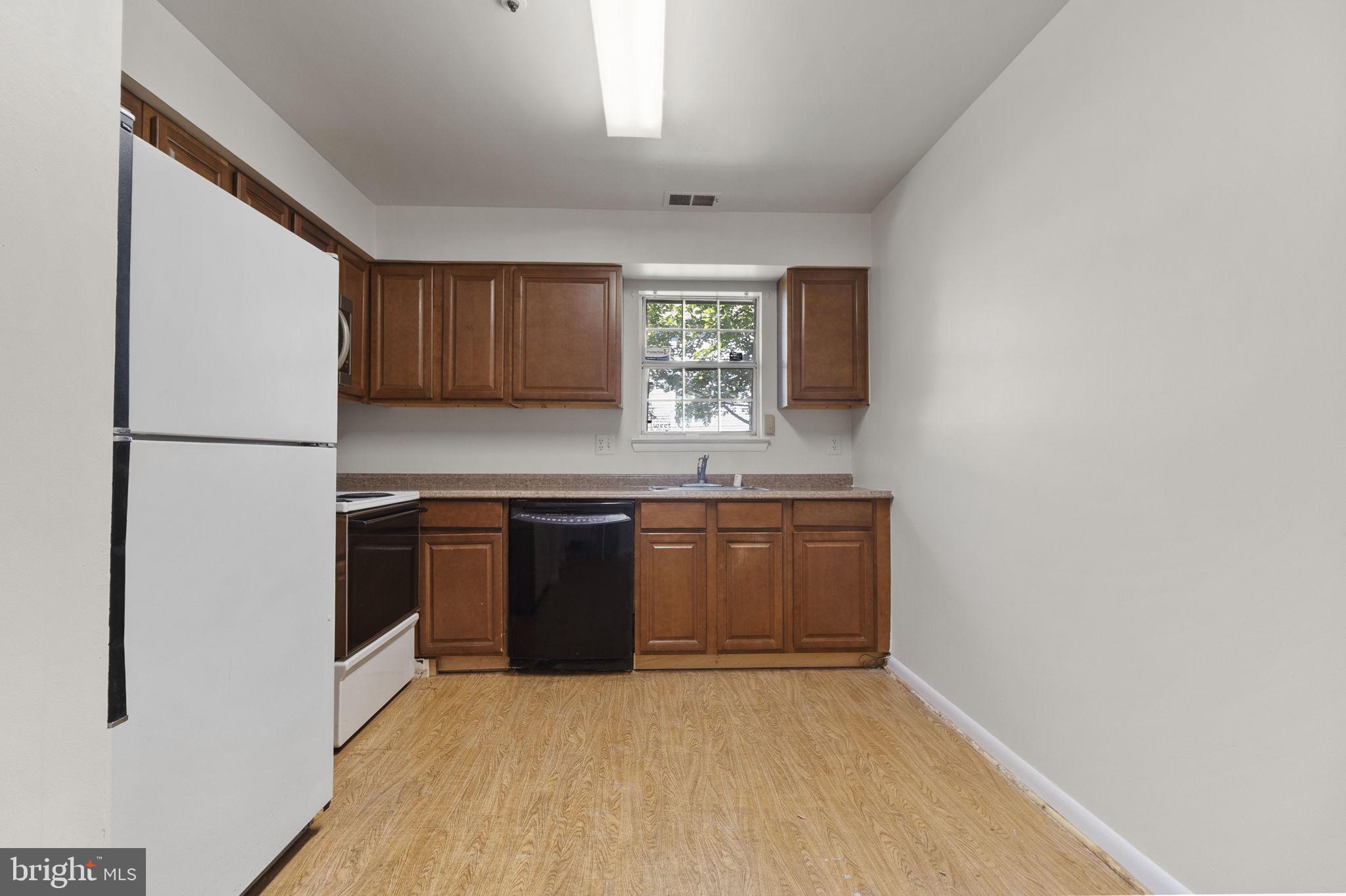 DEVON HILLS CONDO - Residential
