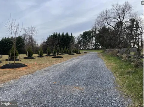 MLS: MDBC2128028