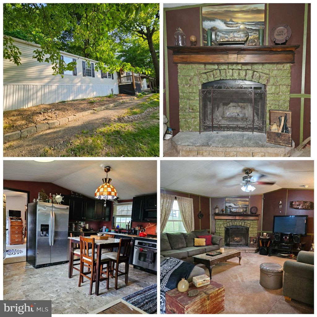 Photo of 506 CEDAR LN, NEW PROVIDENCE, PA 17560 (MLS # PALA2035000)