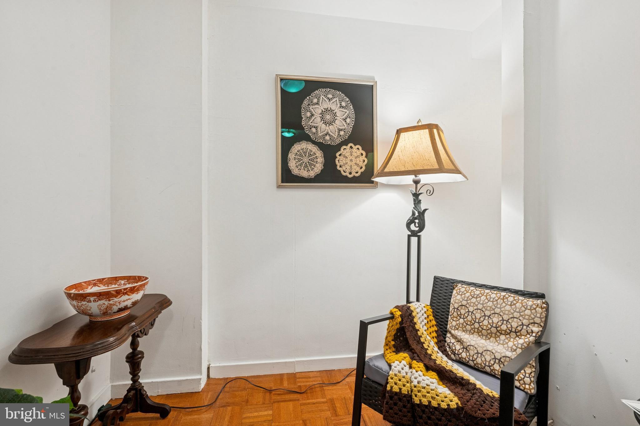 WASHINGTON SQ - Residential