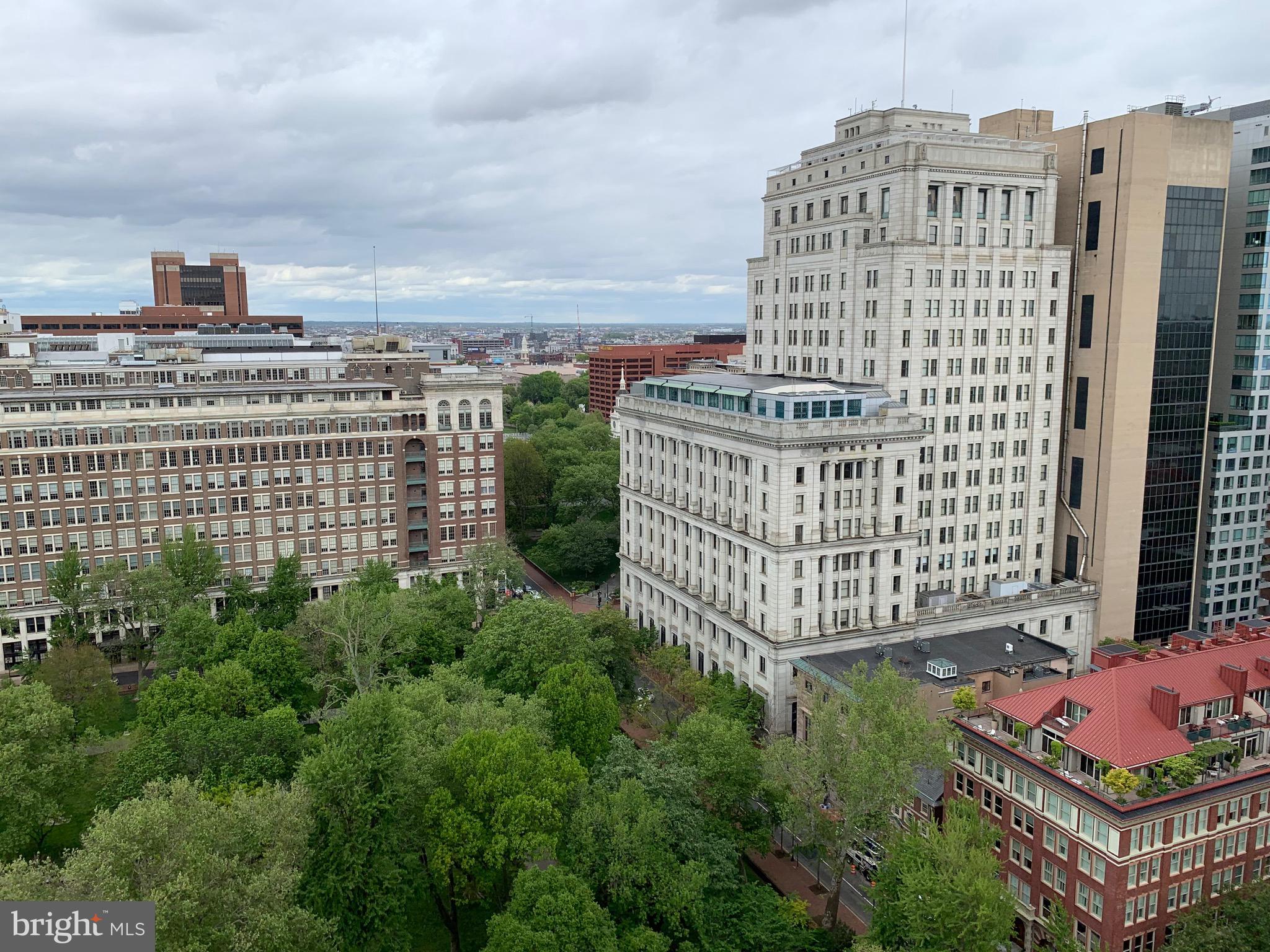 WASHINGTON SQ - Residential