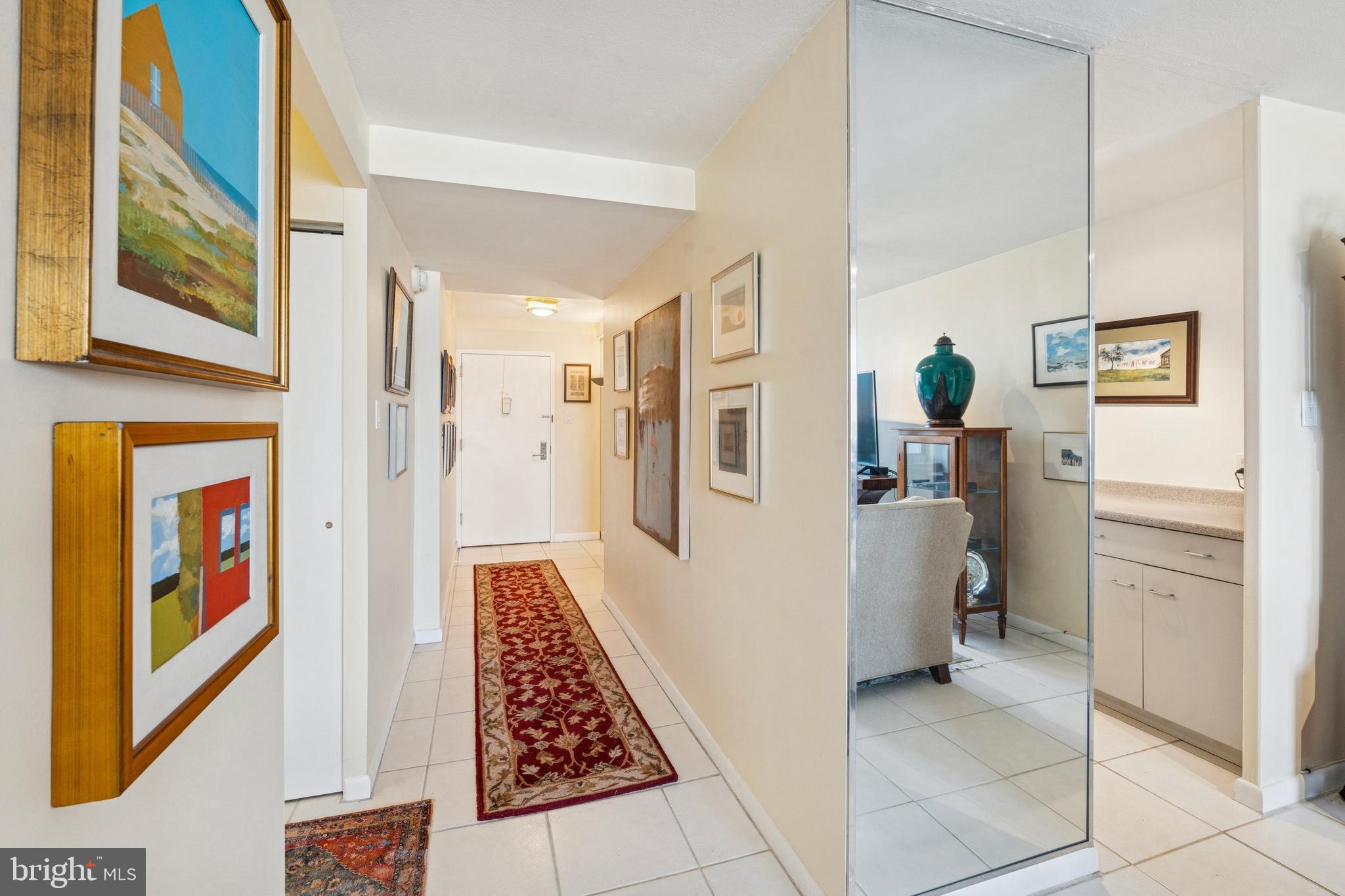 WASHINGTON SQ - Residential