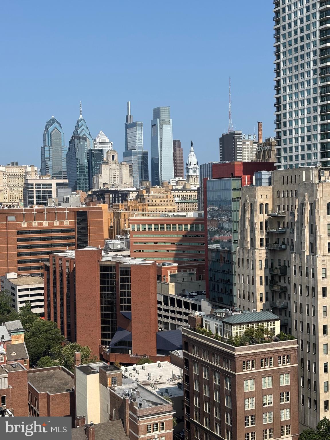 WASHINGTON SQ - Residential