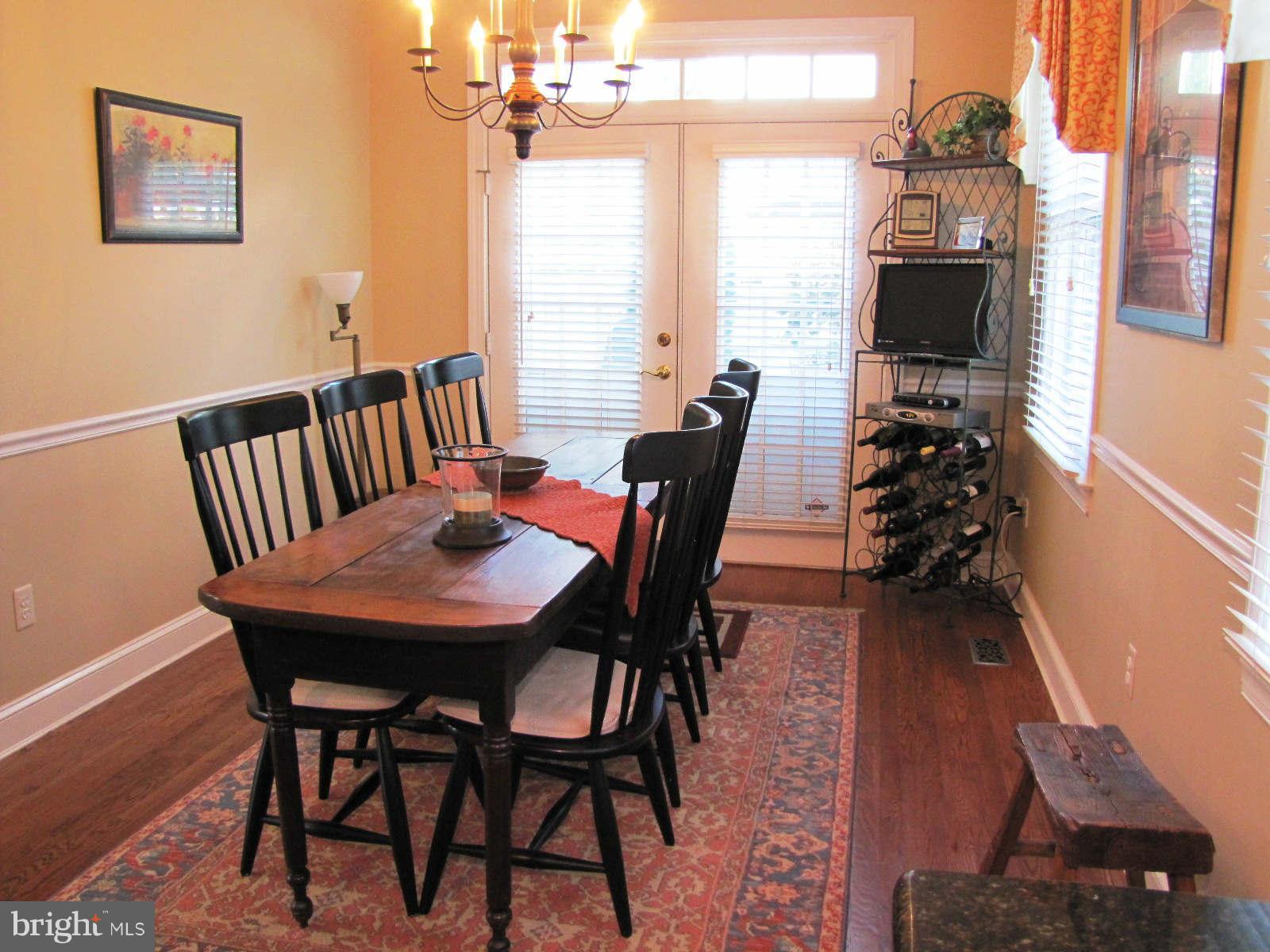 MEMORIAL DRIVE - Residential