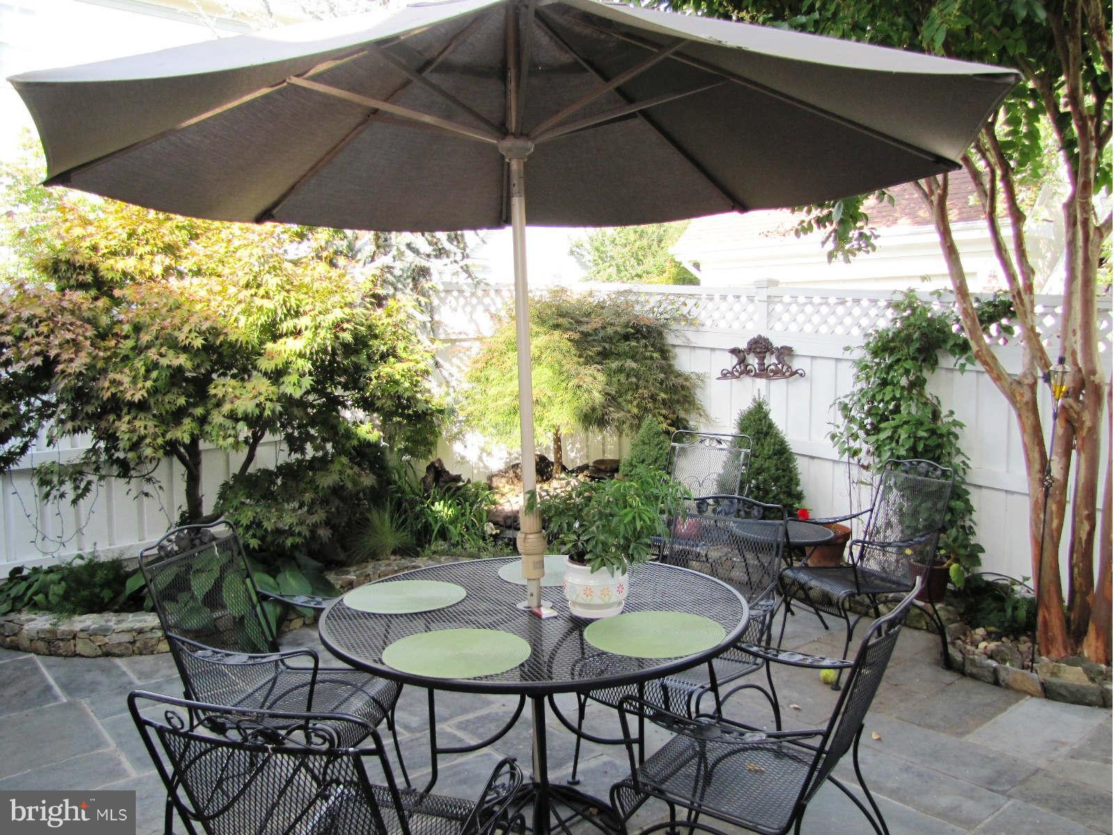 MEMORIAL DRIVE - Residential