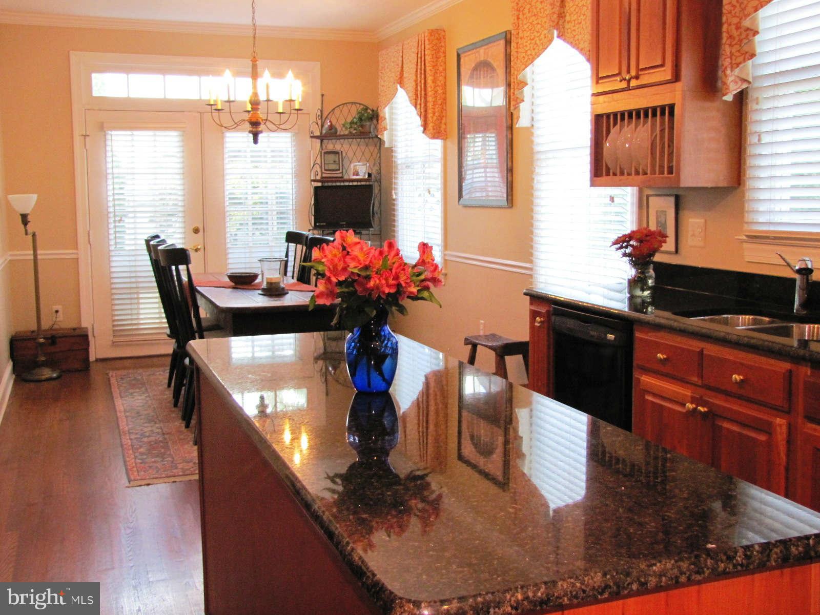 MEMORIAL DRIVE - Residential