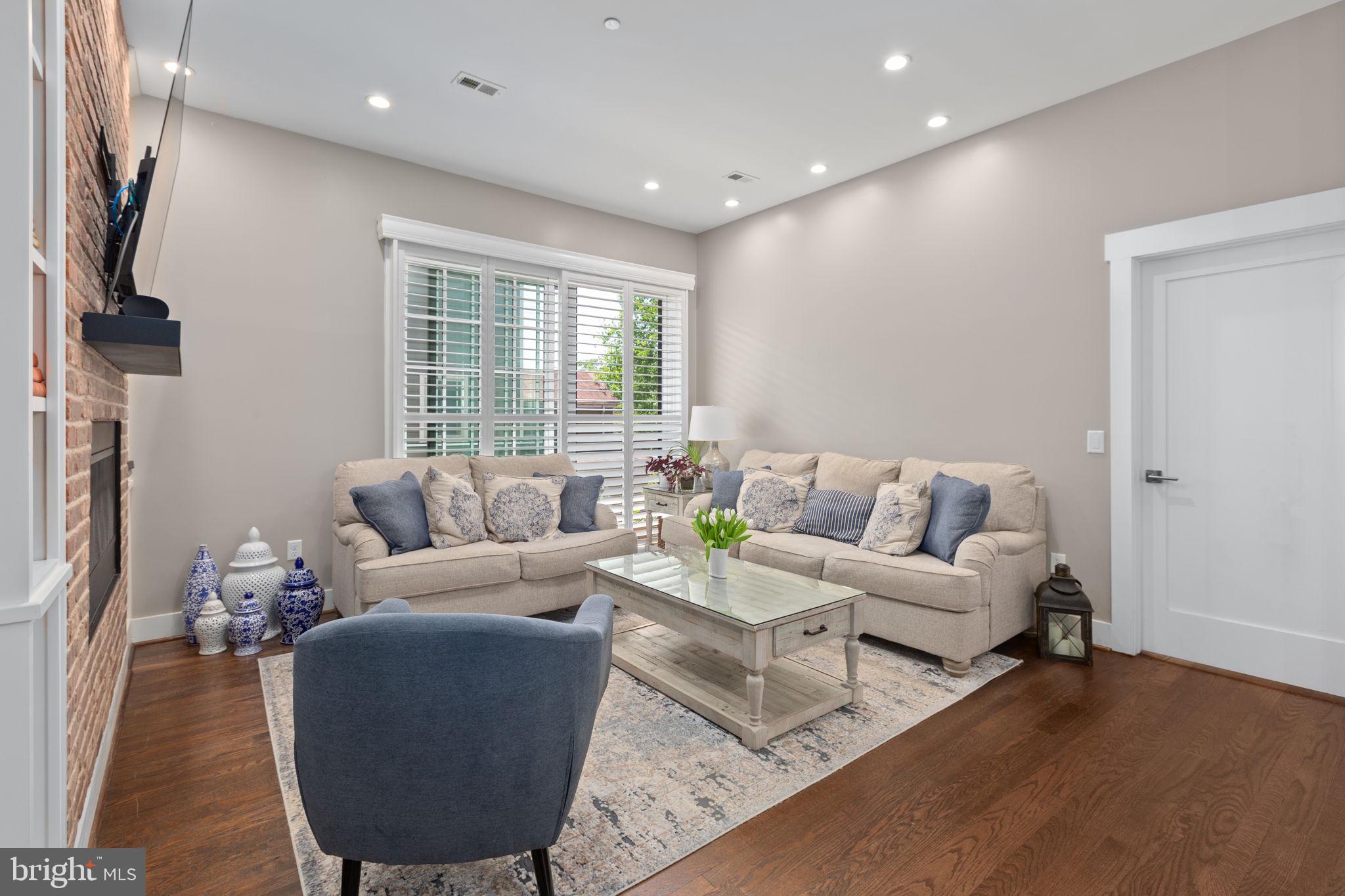 310 FREDERICK STREET 205