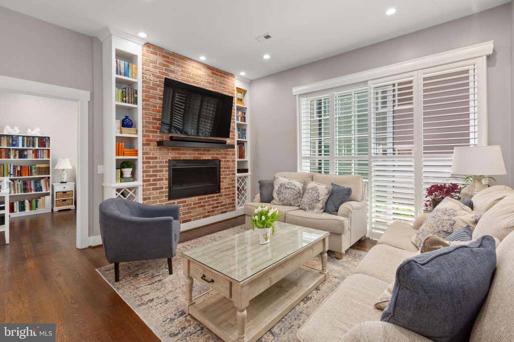 Photo of 310 Frederick Street #205, FREDERICKSBURG, VA 22401 (MLS # VAFB2010184)