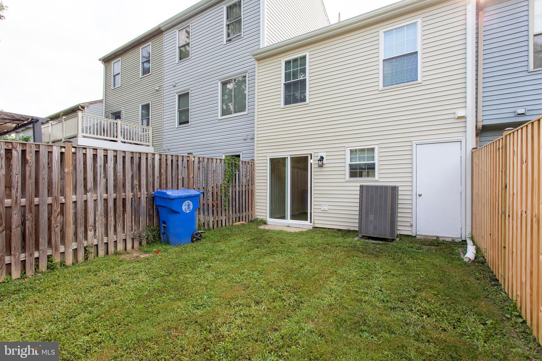 RIVERSIDE RUN IND HEAD - Residential