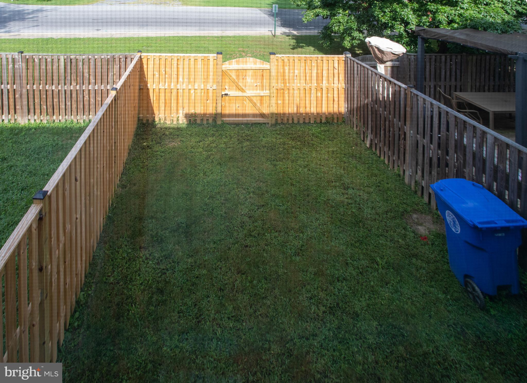 RIVERSIDE RUN IND HEAD - Residential