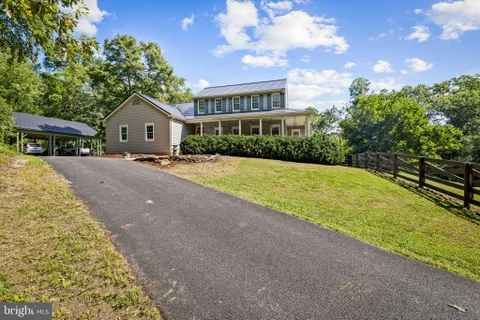 MLS: MDHR2058166