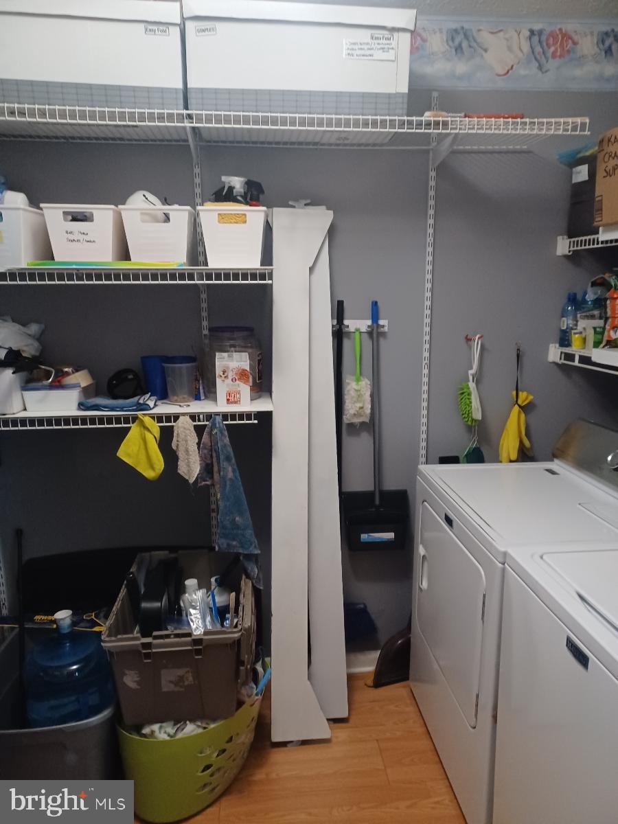 SYLVAN GROVE - Residential