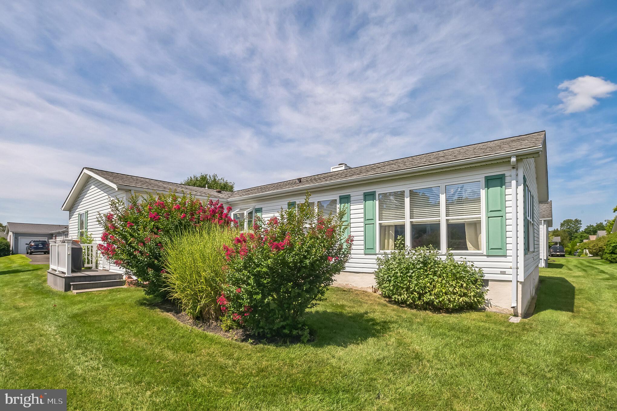 BUCKINGHAM SPRINGS - Residential