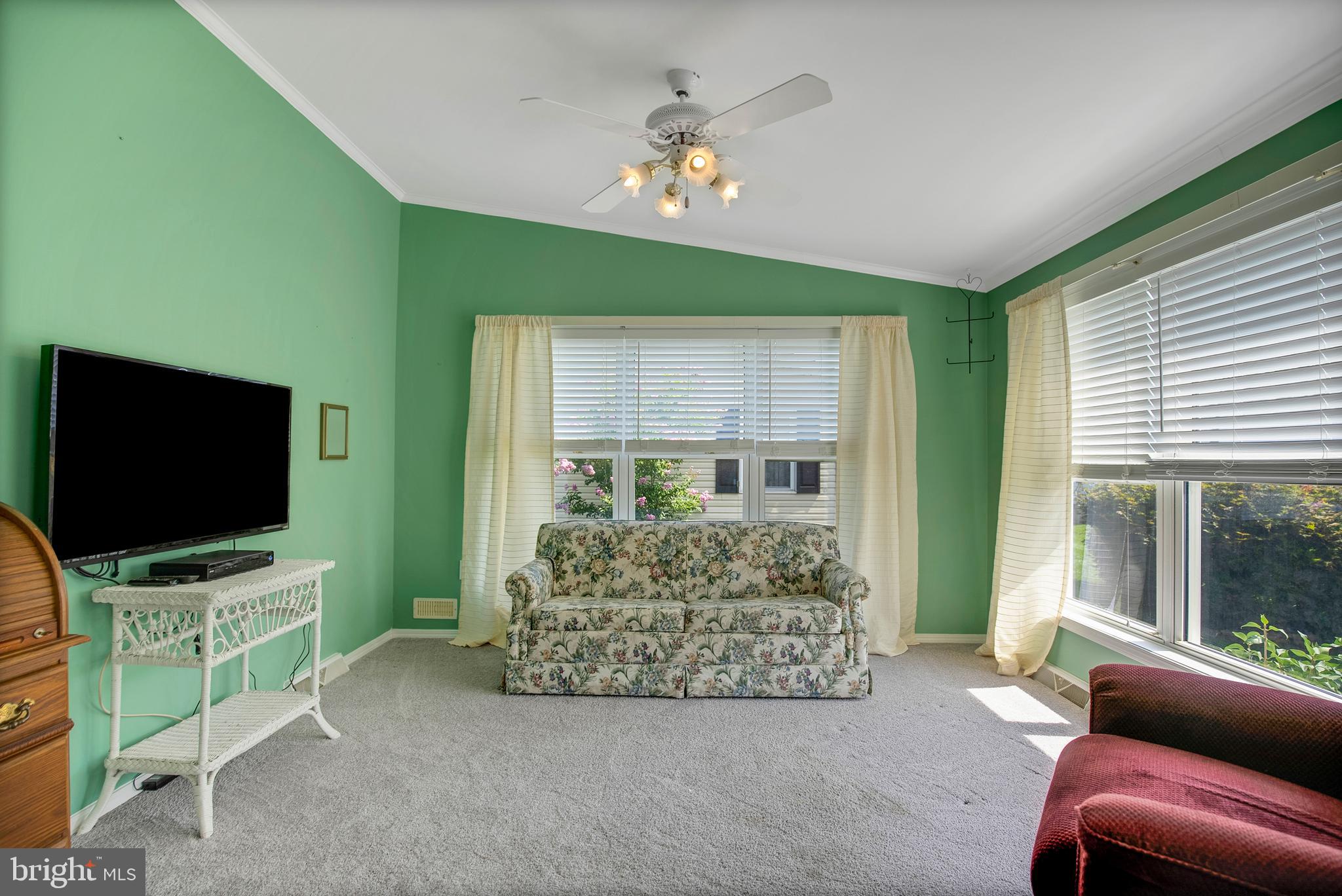 BUCKINGHAM SPRINGS - Residential