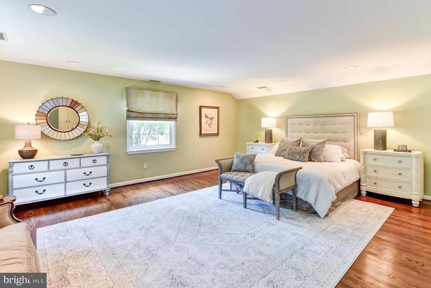 OVERLOOK AT LEISURE WORLD - Residential