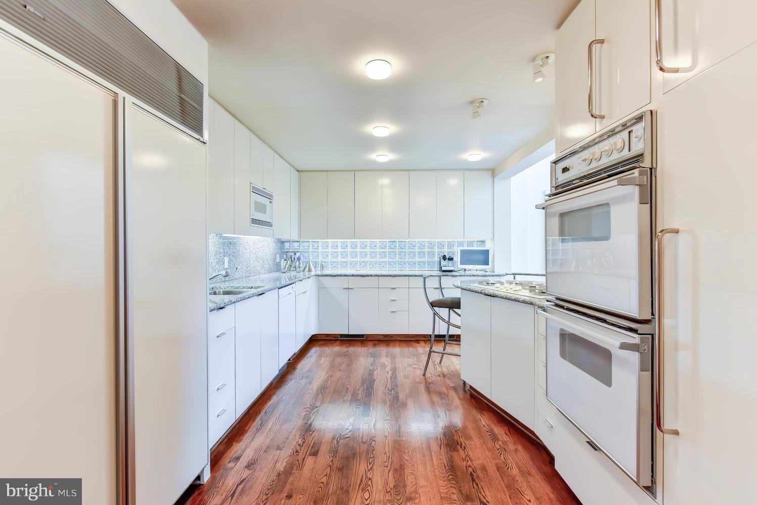 OVERLOOK AT LEISURE WORLD - Residential