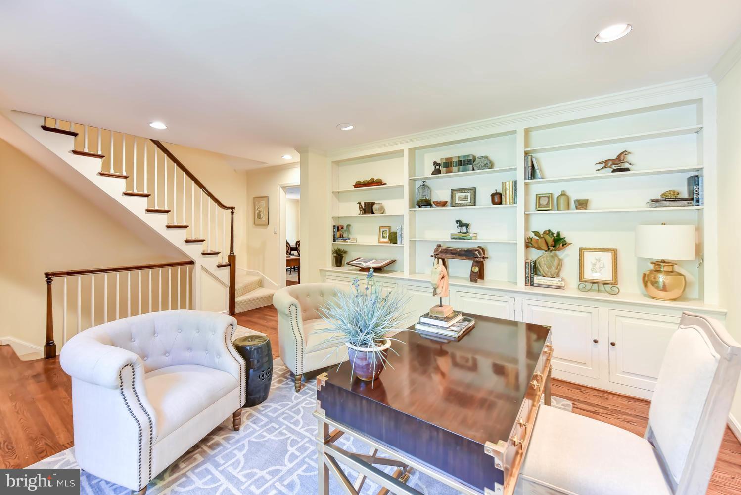 OVERLOOK AT LEISURE WORLD - Residential