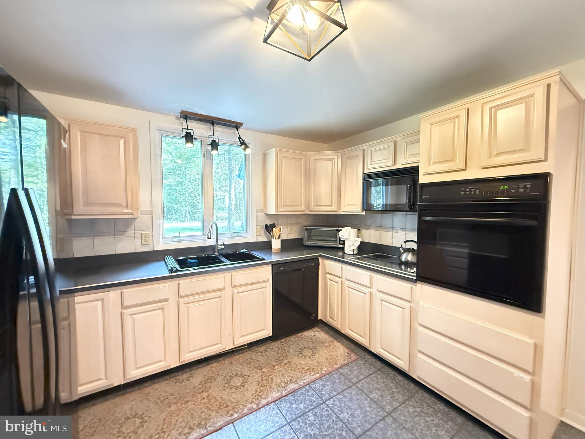 POCONO FARMS - Residential