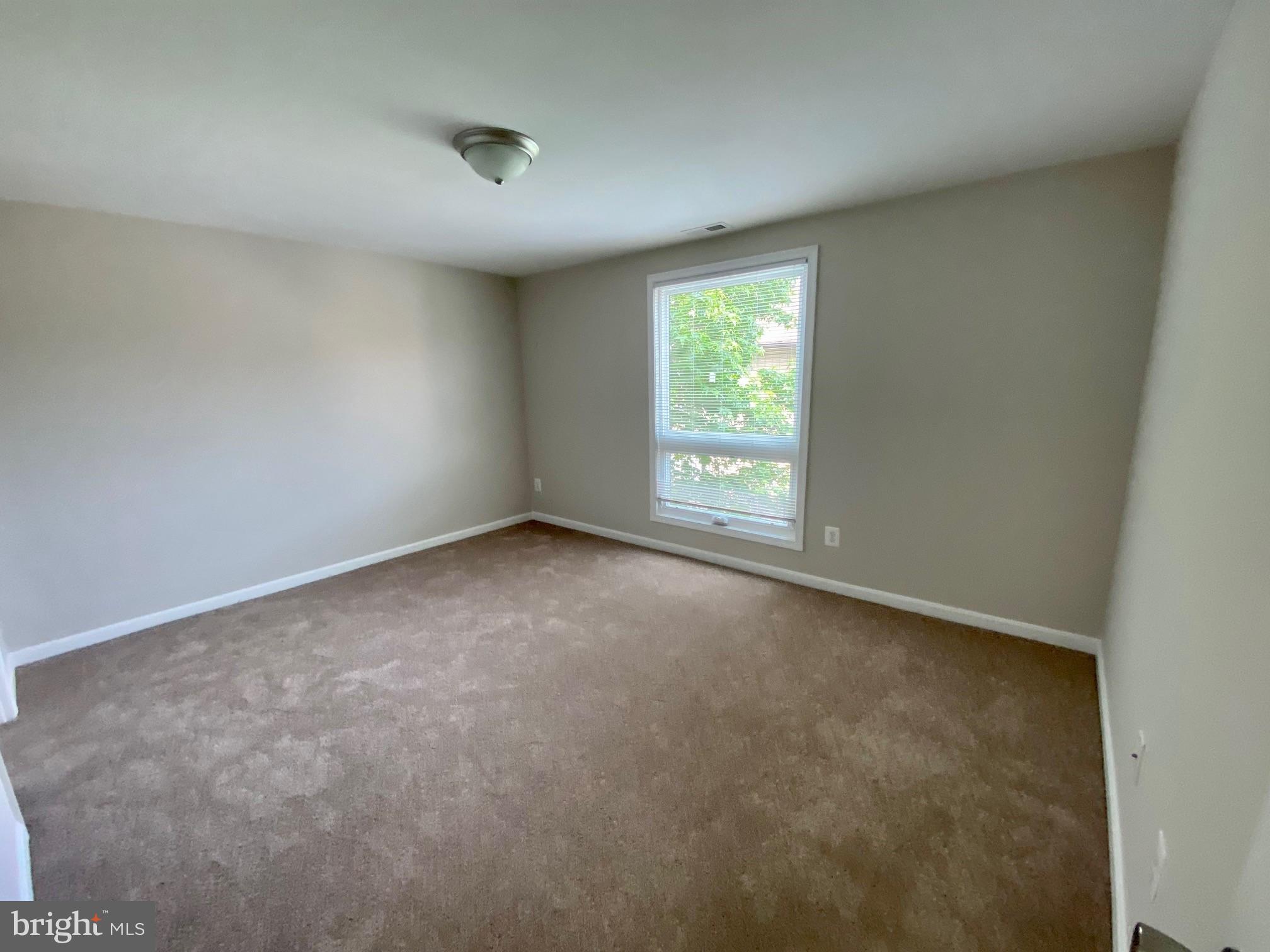 WOODSIDE SQUARE - Residential