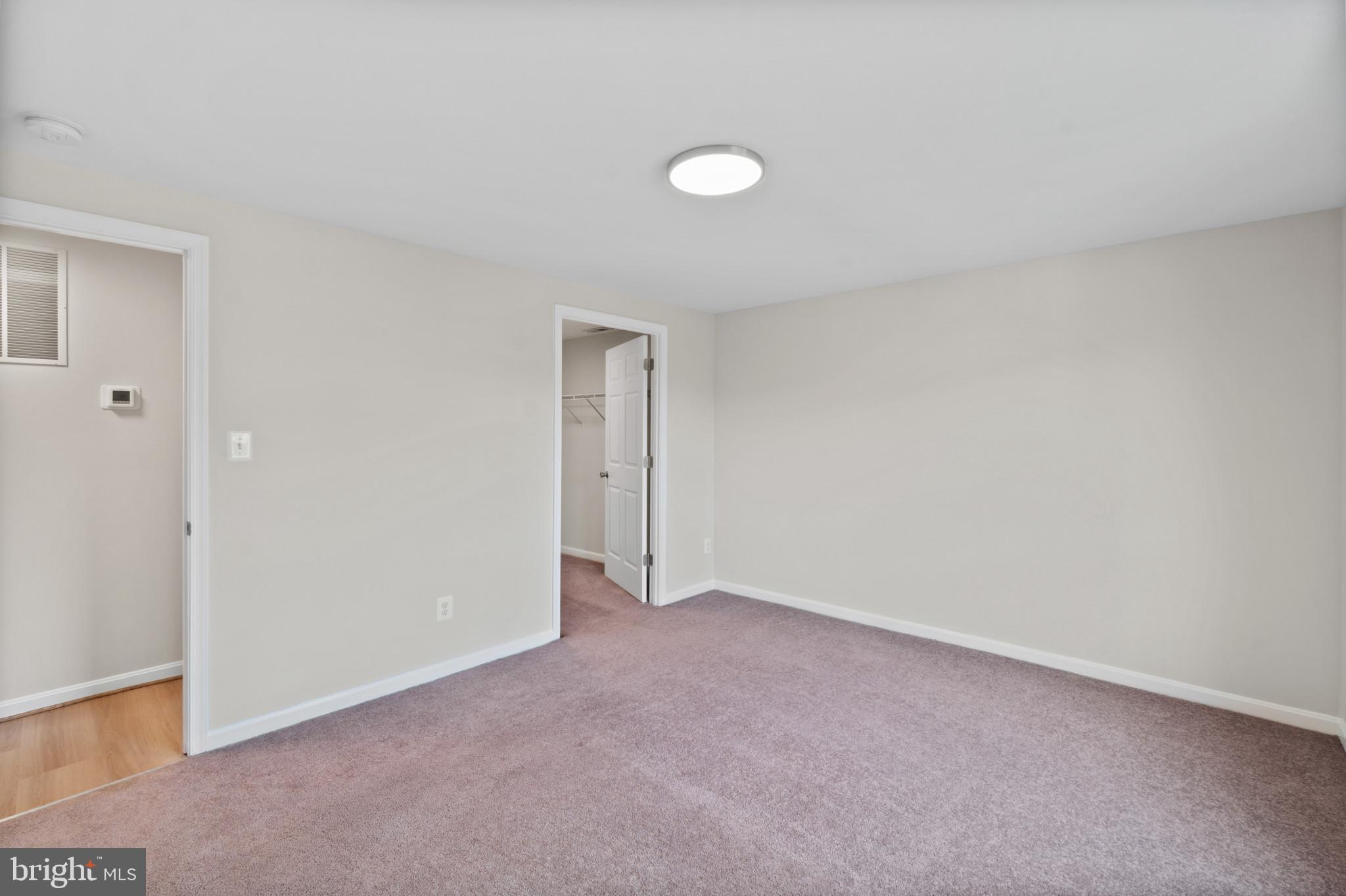 WOODSIDE SQUARE - Residential