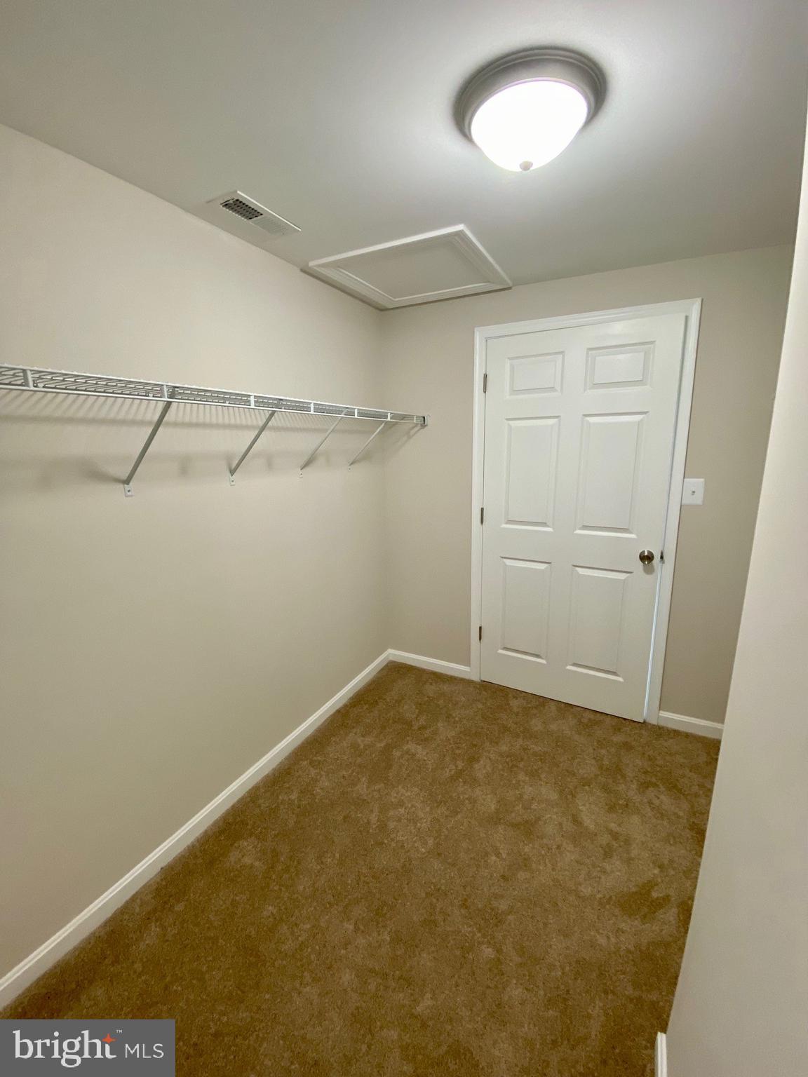 WOODSIDE SQUARE - Residential